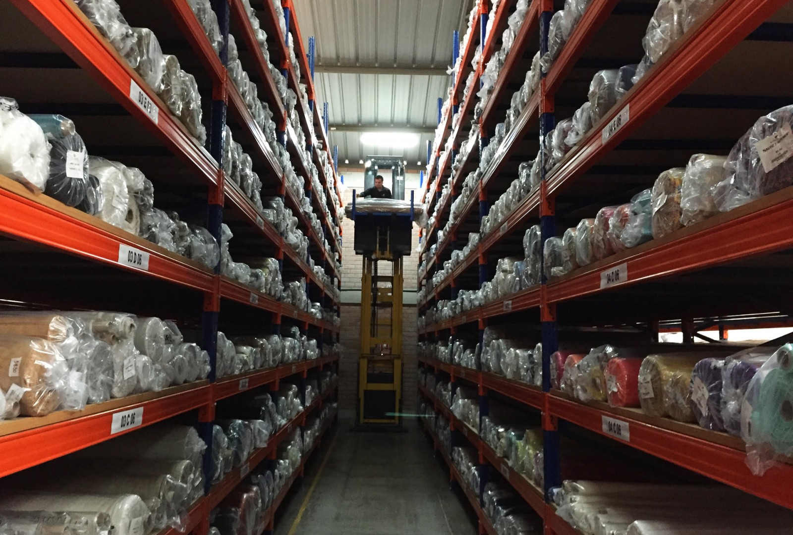 Contamos con un amplio Showroom